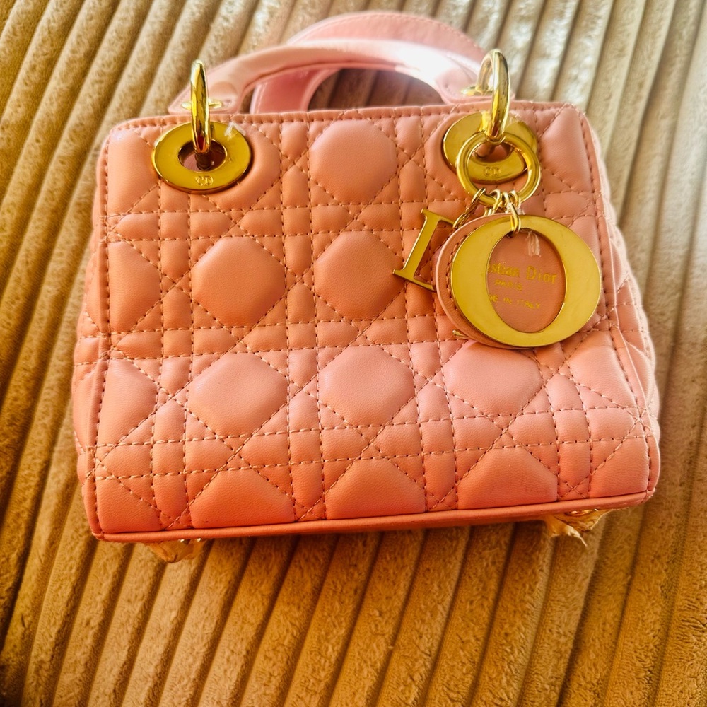 Christian Dior pale pink mini purse - Picture 5 of 16